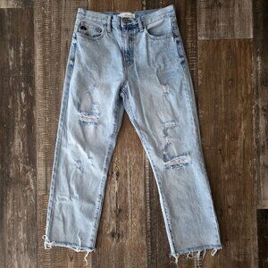 Kancan Women's Jeans RN#144635. Size 3/25 Factory distressed/ripped